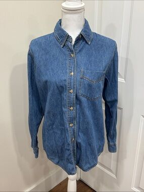At Last Blues Classic Blue Jean Button-Up Shirt Size Medium